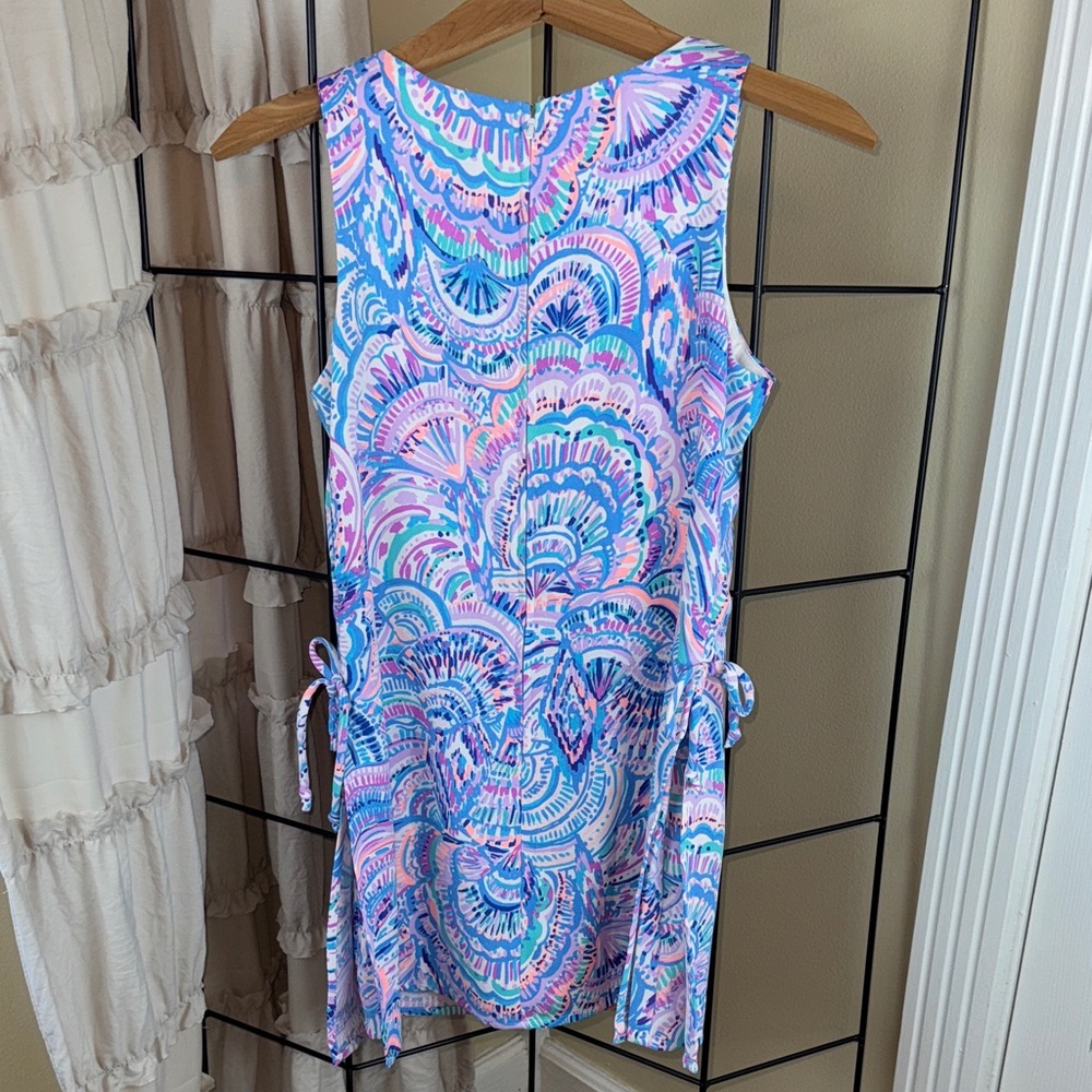 LILLY PULITZER Donna Romper Happy As Clam Engineered Romper Blue Pink Summer - Picture 2 of 7
